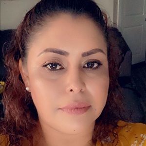 Meet your Posher, Noemi